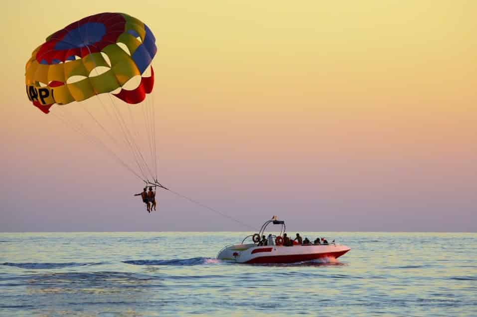 Destin-X-Parasailing-Departing-From-Destin-Harbor