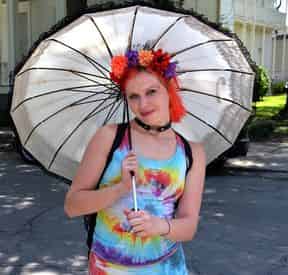 Gardens & Graveyards - Garden District & Cemetery Walking Tour