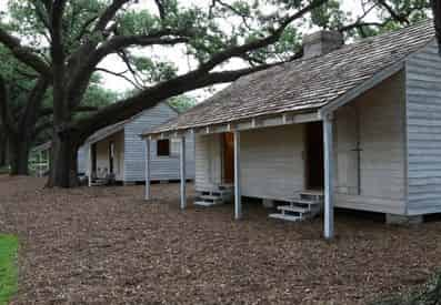 Laura Oak Alley Plantation Tour With Transportation From New