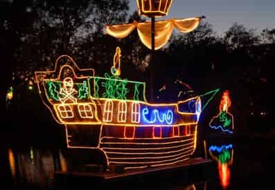 Celebration in the Oaks New Orleans' City Park Holiday Tour