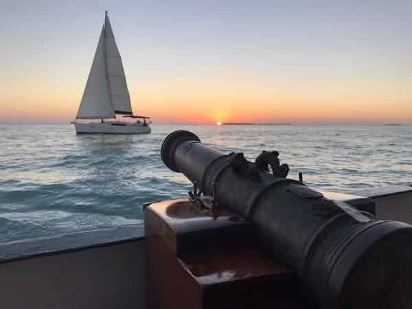 Sunset-Sail-on-Schooner-Jolly-II-Rover