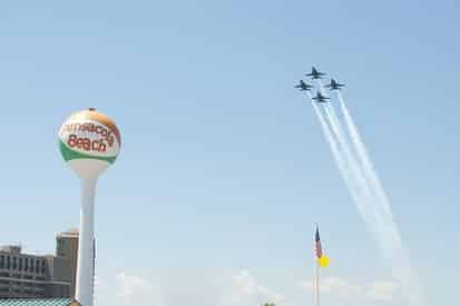 Private Blue Angels Flight Show Cruise by Blue Water Charters