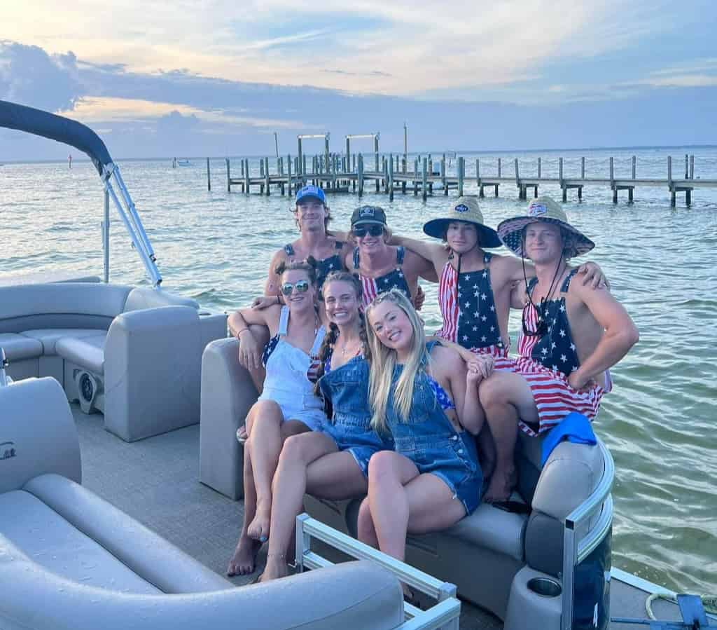 Crab Island 24ft Pontoon Boat Rental (12 Person Max) TripShock!