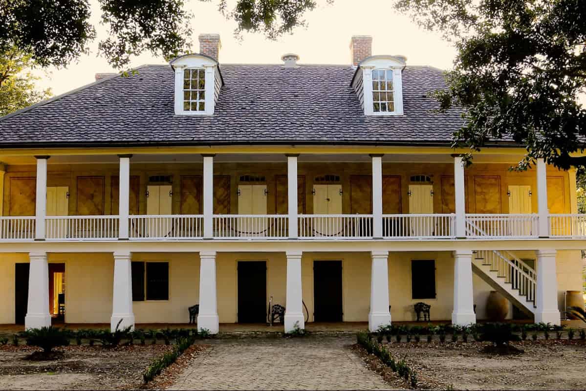Whitney-Plantation-Tour-and-Slavery-Memorial-from-New-Orleans