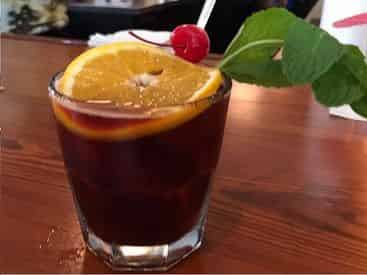 French Quarter Foodie & Cocktail Tour