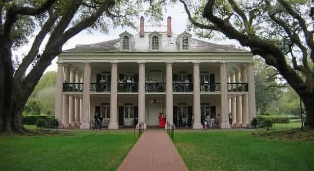 The-Cajun-Experience-Swamp-and-Plantation-Combo-Tour-From-New-Orleans