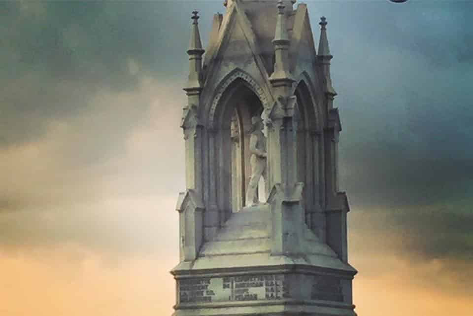 Voodoo-and-Cemetery-Tour-by-New-Orleans-Ghost-Adventures