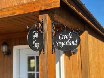 Creole Sugarland Tour & Lunch with Transportation from New Orleans