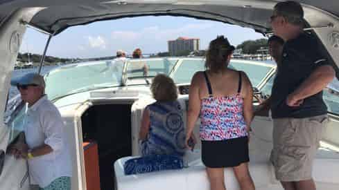 Private 6-Person Yacht Experience Aboard The Luna Lu