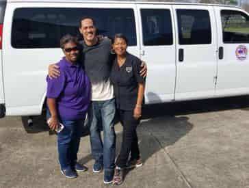 San Francisco Plantation Tour with Transportation from New Orleans Hotels & B&Bs