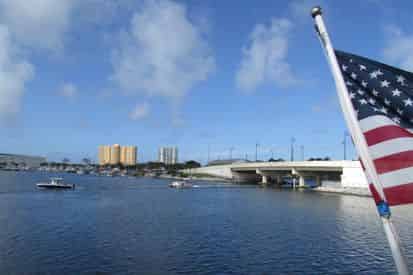 St. Andrew's Bay Cruise with Captain Anderson