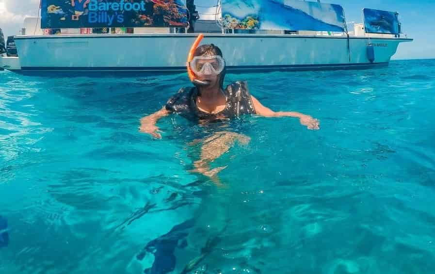 Barefoot-Billy-s-Seabreeze-Dolphin-and-Snorkel-Tour