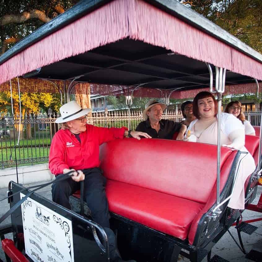 Carriage-Rides-of-the-French-Quarter-and-Creole-Neighborhoods