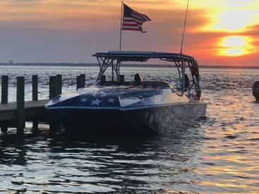 Screaming Eagle Fireworks Cruise