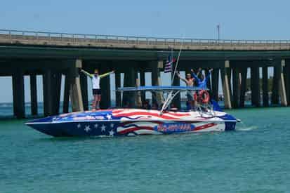 Screaming Eagle Fireworks Cruise