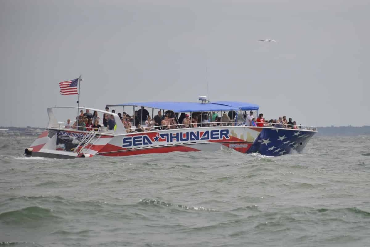 Sea-Thunder-Dolphin-Cruise-Myrtle-Beach