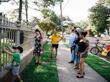Private French Quarter and Garden District Pedicab Tour