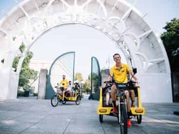 Private French Quarter and Garden District Pedicab Tour