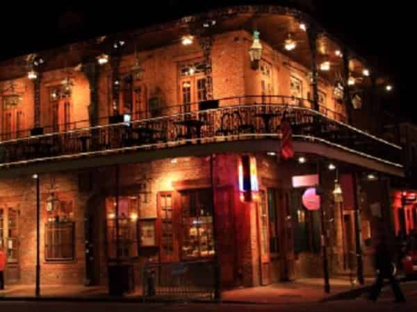 Haunted-Pub-Crawl-Tour-By-Haunted-History-Tours