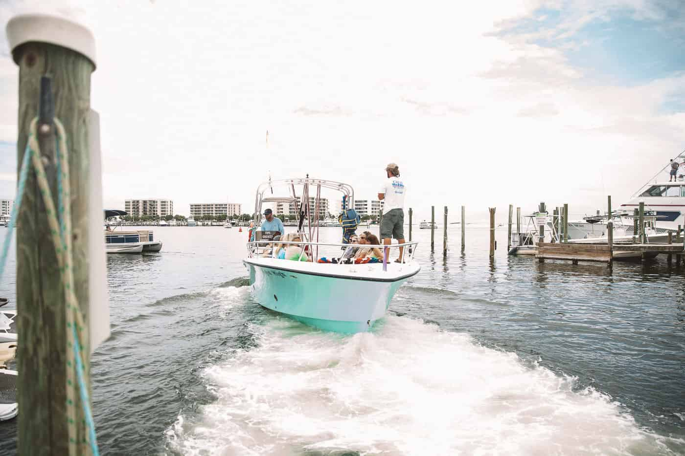 Wet-N-Wild-Watersports-Parasailing