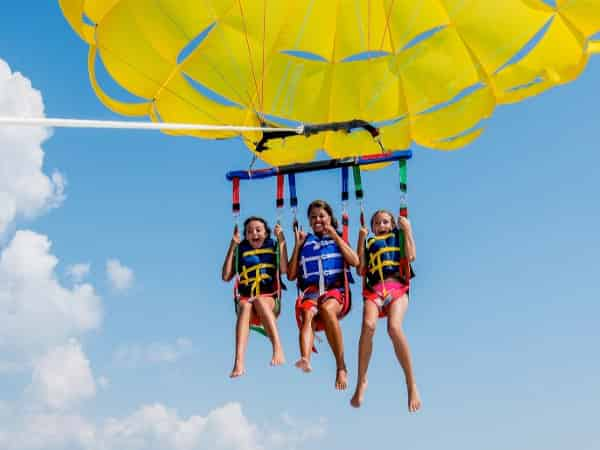 Pensacola-Beach-Parasailing