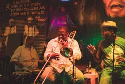 Total New Orleans: Food, Cocktails, and Jazz