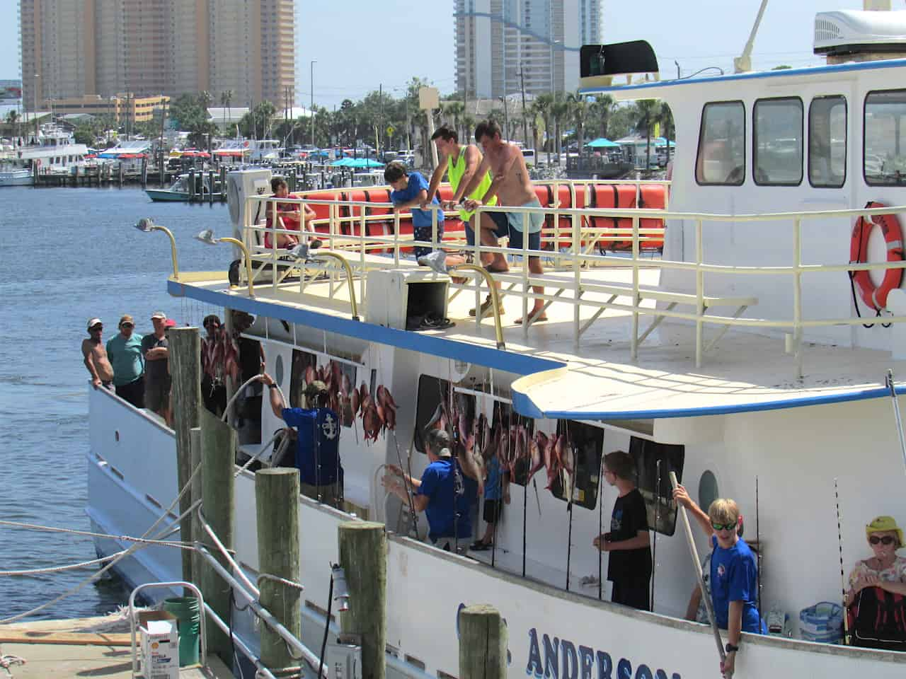 Deep-Sea-Party-Boat-Fishing-in-Panama-City-Beach-6-Hour-Trip