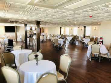 Riverboat CITY OF NEW ORLEANS Jazz Cruise With Optional Dinner Buffett