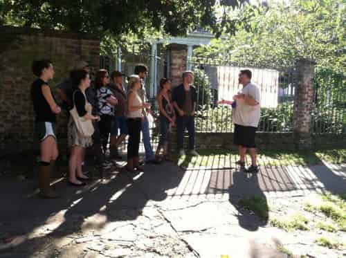 Garden-District-and-Cemetery-Combo-Tour-By-French-Quarter-Phantoms