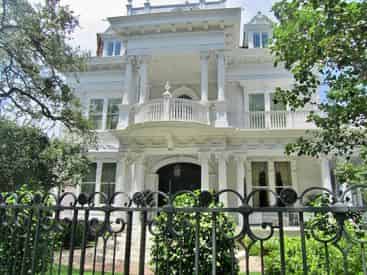 History of New Orleans Private Driving Tour
