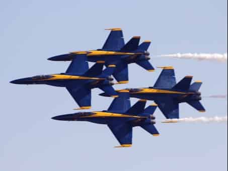 Gulf-Island-Charters-Private-Blue-Angels-Cruise