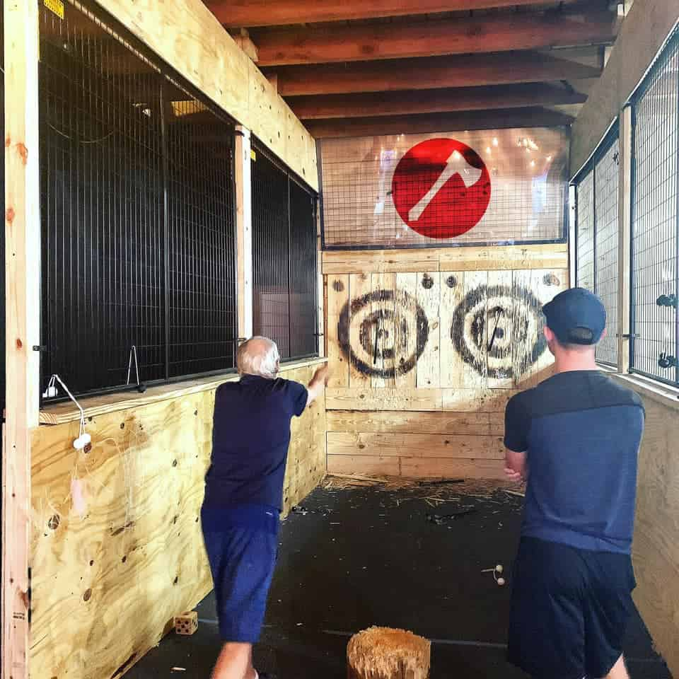 The-Ratchet-Hatchet-Axe-Throwing