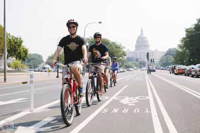 Daytime Washington DC Bike Tour