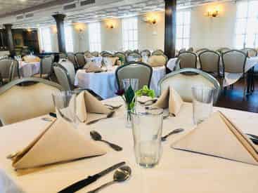 Riverboat CITY OF NEW ORLEANS Dockside Jazz Dinner