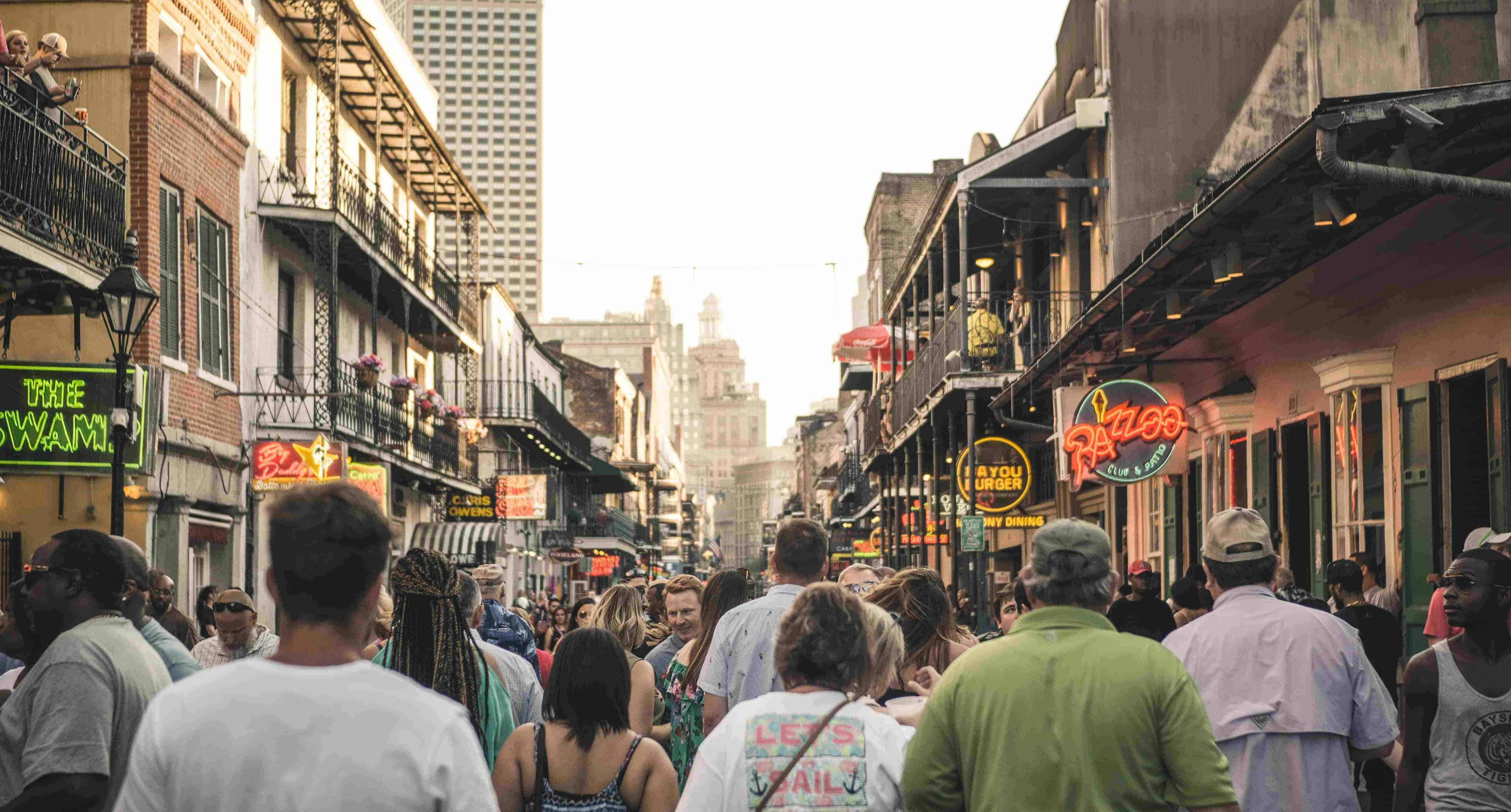 New-Orleans-City-Tour-By-Mini-Bus-With-Southern-Style-Tours