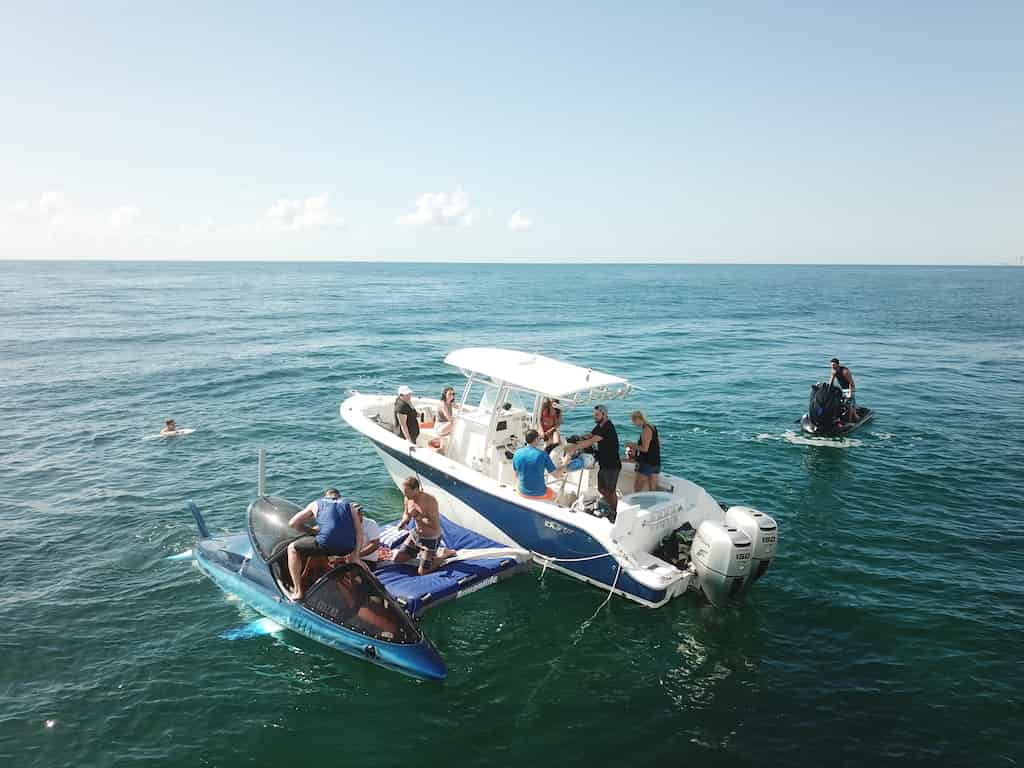 Fort-Lauderdale-Flyboarding-Experience-plus-Boat-Tour