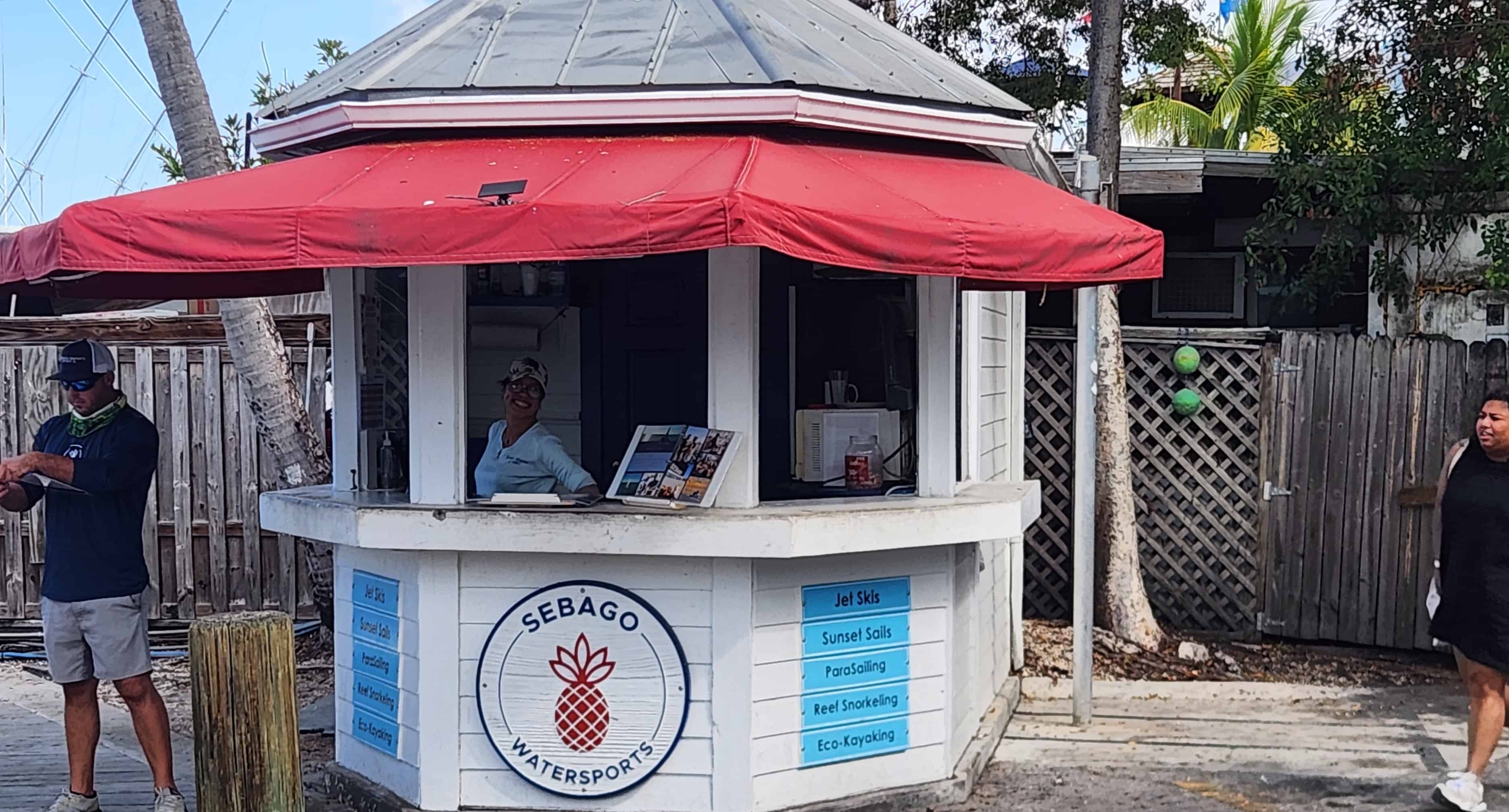 Champagne-Sunset-Sail-by-Sebago-Watersports