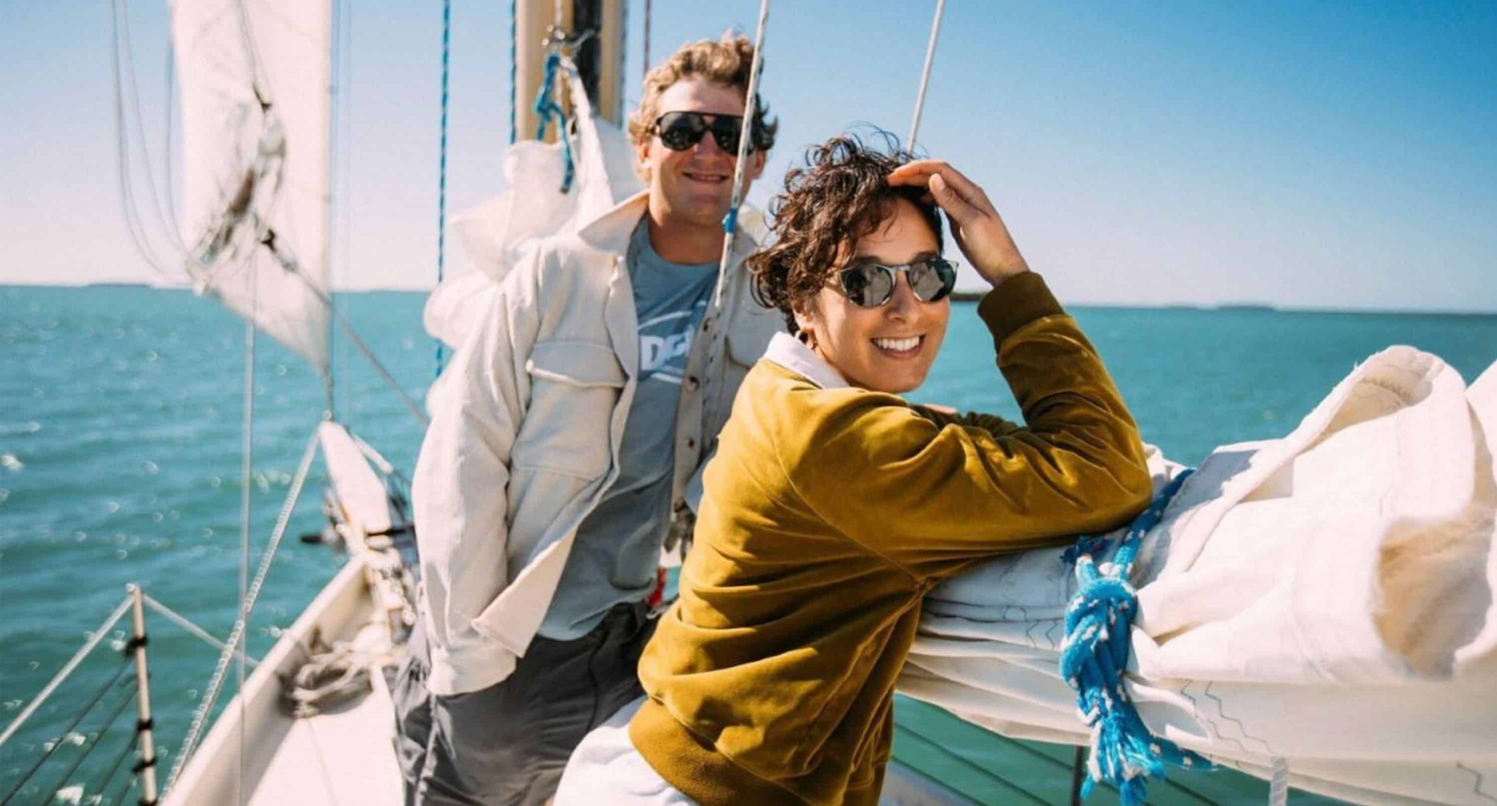 Wind-and-Wine-Sunset-Sail-with-Danger-Charters