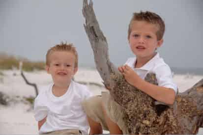 Melanie Barrett Photography Beach Portrait Packages