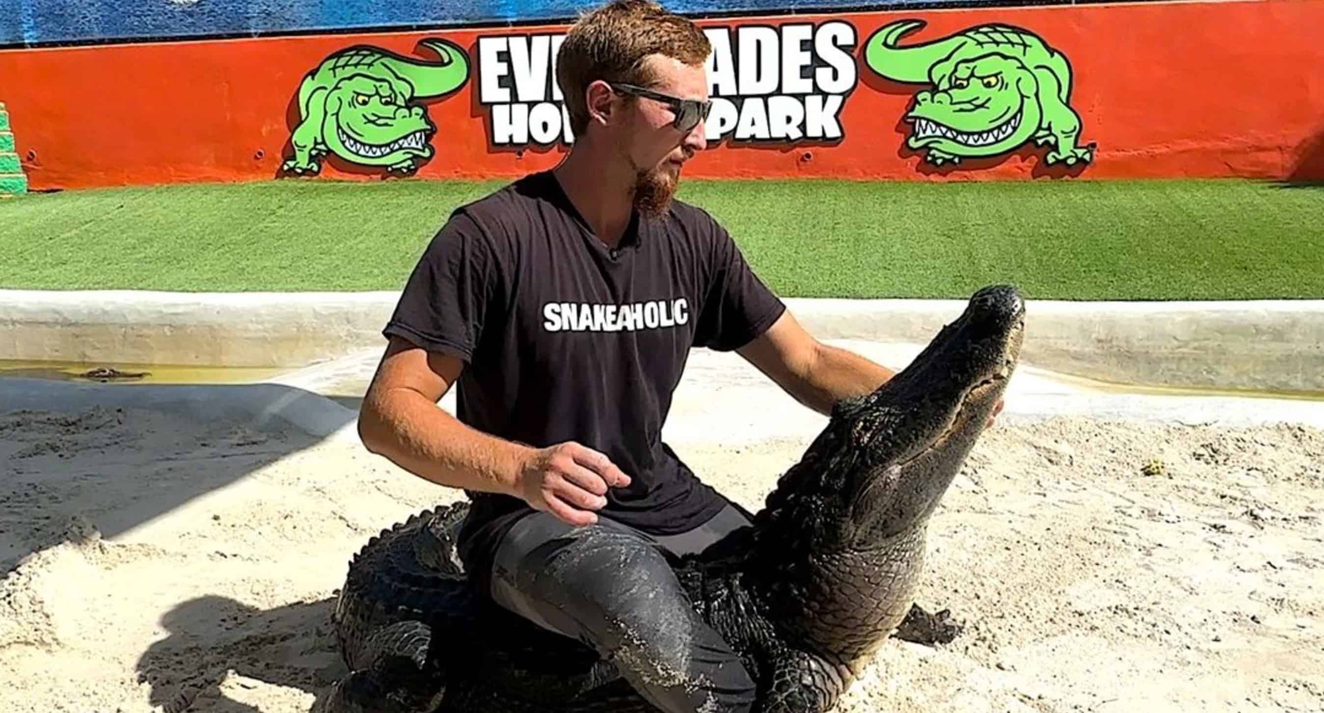 Biscayne-Bay-Boat-Tour-and-Everglades-Airboat-Excursion-by-Gray-line-Miami
