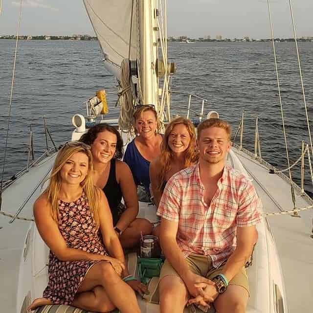 2-Hour-Family-Fun-Day-Sail-with-Back-Bay-Sailing-Adventures