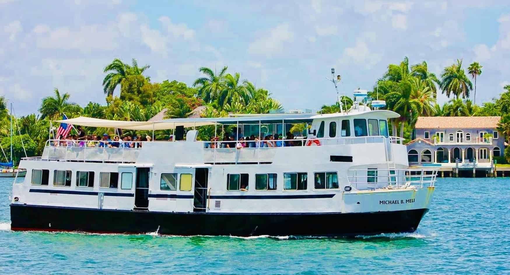 Miami-Sightseeing-Tour-on-Biscayne-Bay