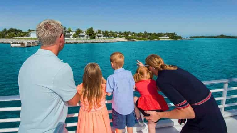 Glass-Bottom-Boat-Reef-and-Eco-Tour