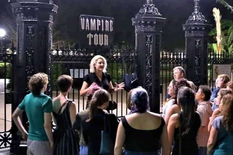 Vampire-Walking-Tour-By-Haunted-History-Tours