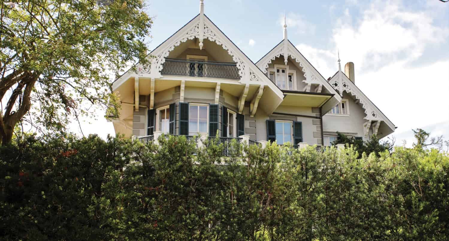 Garden-District-Walking-Tours-in-New-Orleans