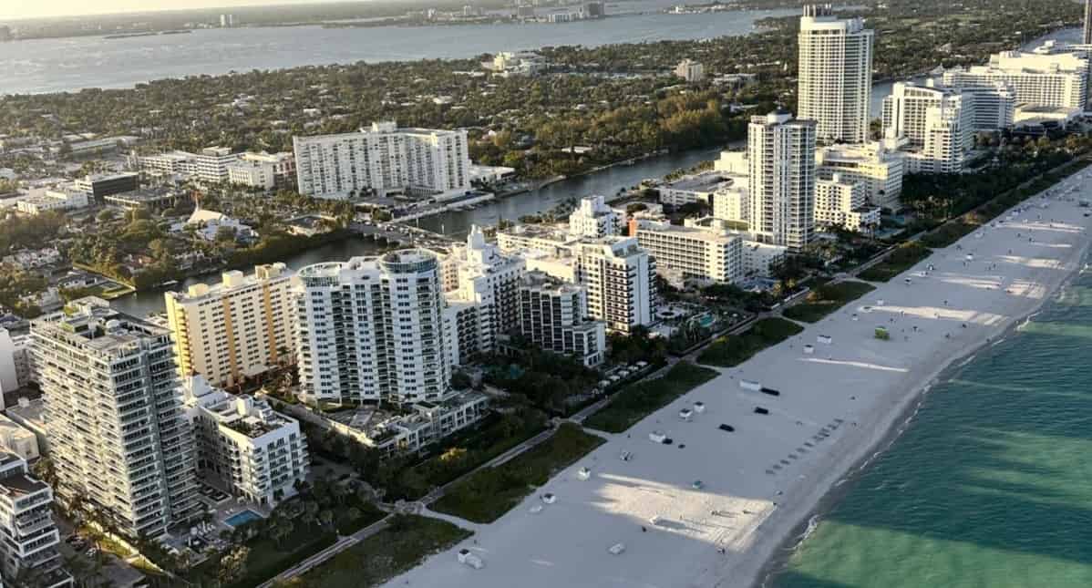 Brickell-Bay-Helicopter-Experience