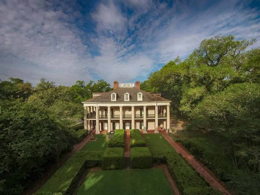 Oak-Alley-Plantation-Tour-with-Transportation