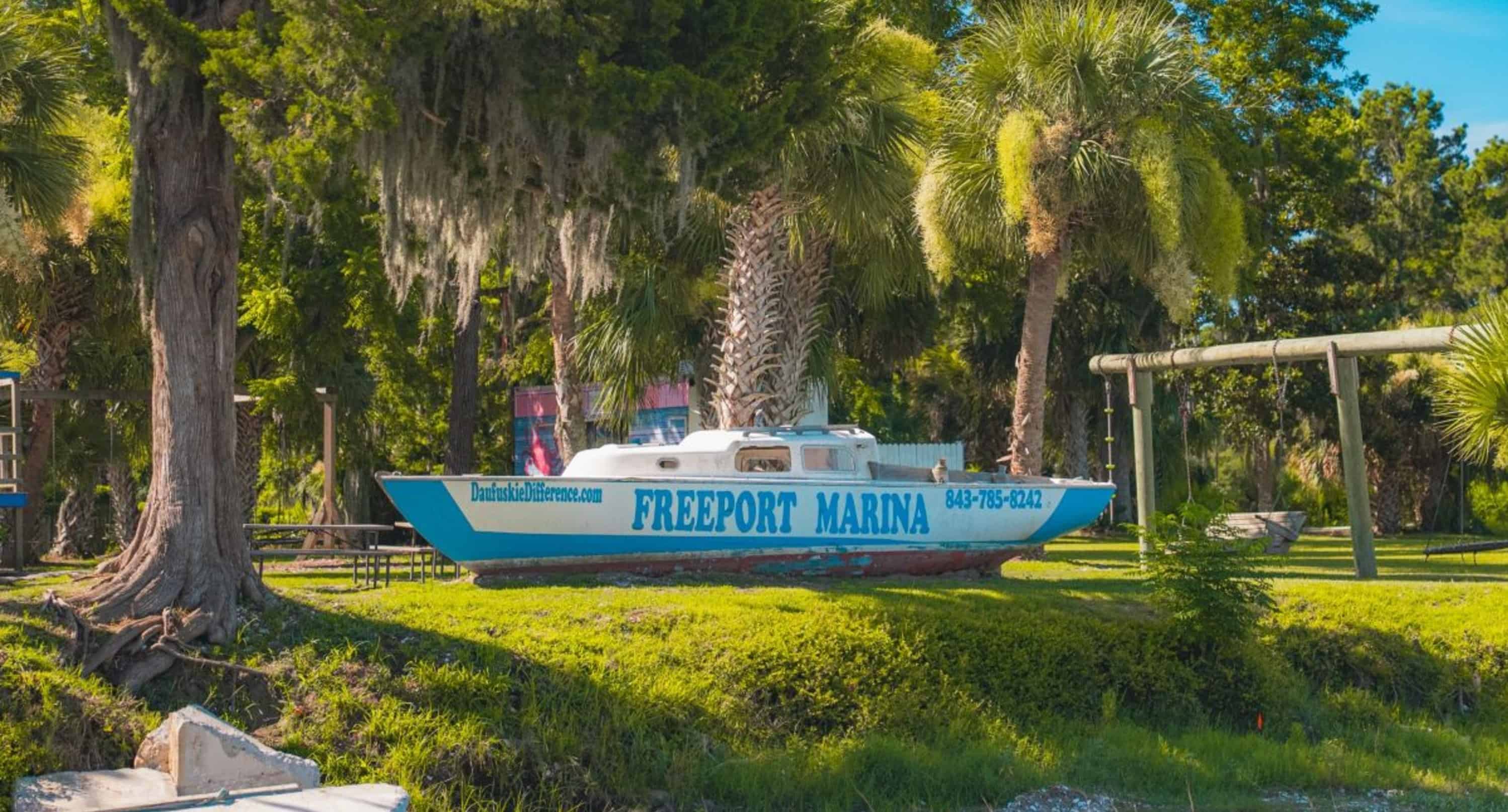 Hilton-Head-to-Daufuskie-Island-Roundtrip-from-Broad-Creek-Marina