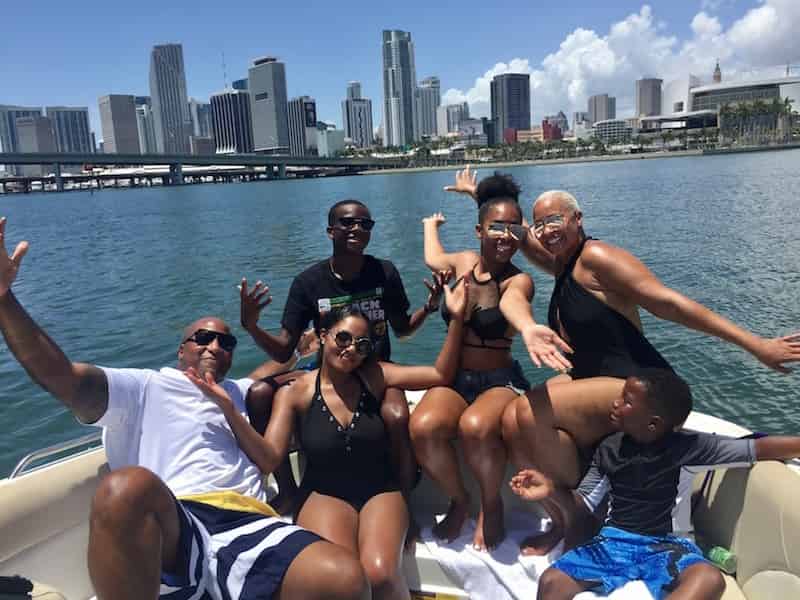 Private-VIP-Miami-Speedboat-Tour