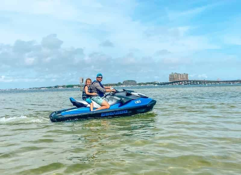 Guided-Crab-Island-Jet-Ski-Tour